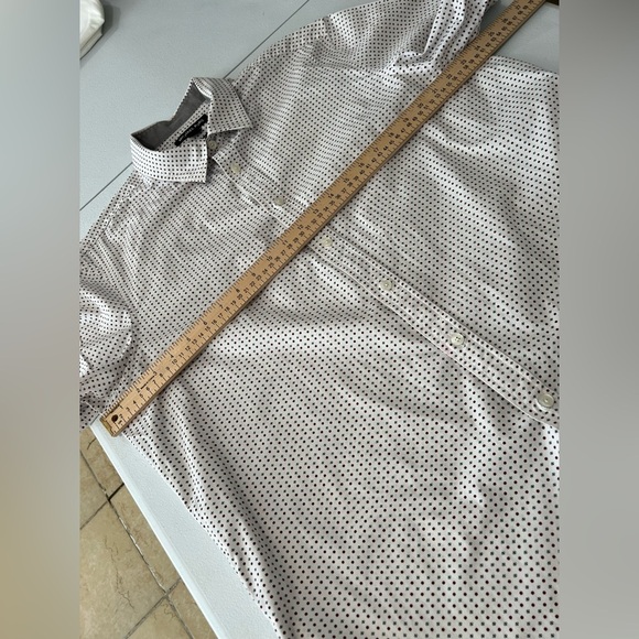 Michael Kors men's casual short-sleeved button-down print shirt size XL - Picture 6 of 9